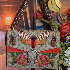Gucci Dionysus Moth Medium GG supreme shoulder bag